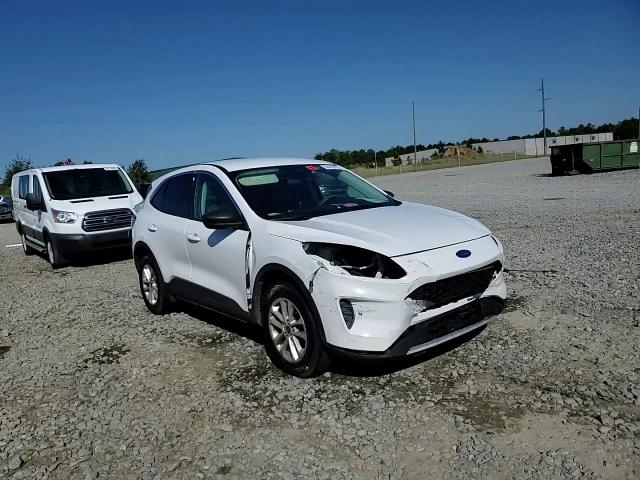 2022 Ford Escape Se VIN: 1FMCU9G68NUA43660 Lot: 84442615