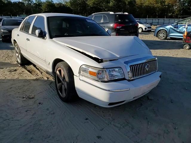 2008 Mercury Grand Marquis Gs VIN: 2MEFM74V68X626502 Lot: 87479095