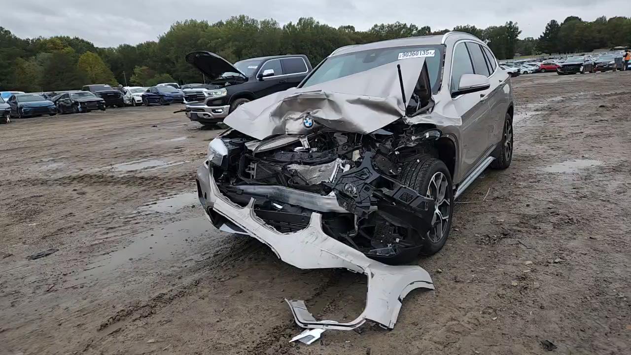 Фото: WBXJG7C01N5V09659