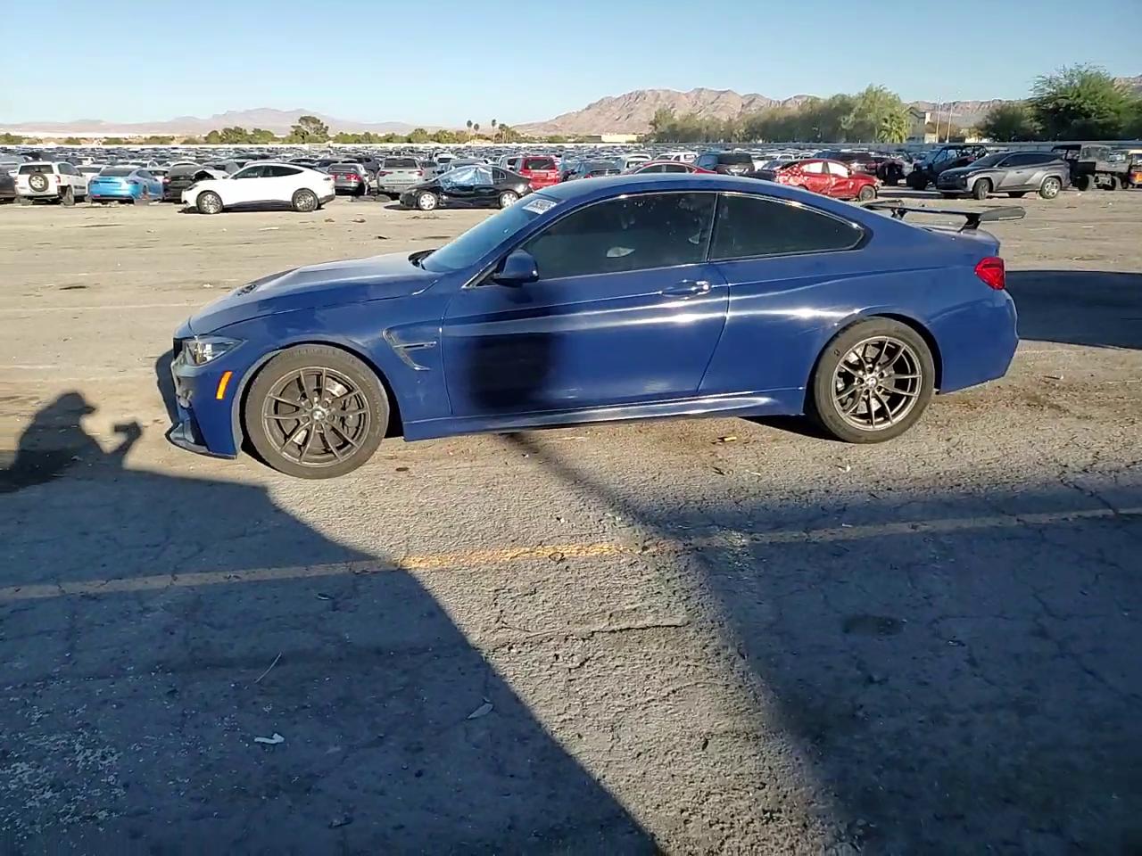 Фото: WBS4Y9C59JAC87772