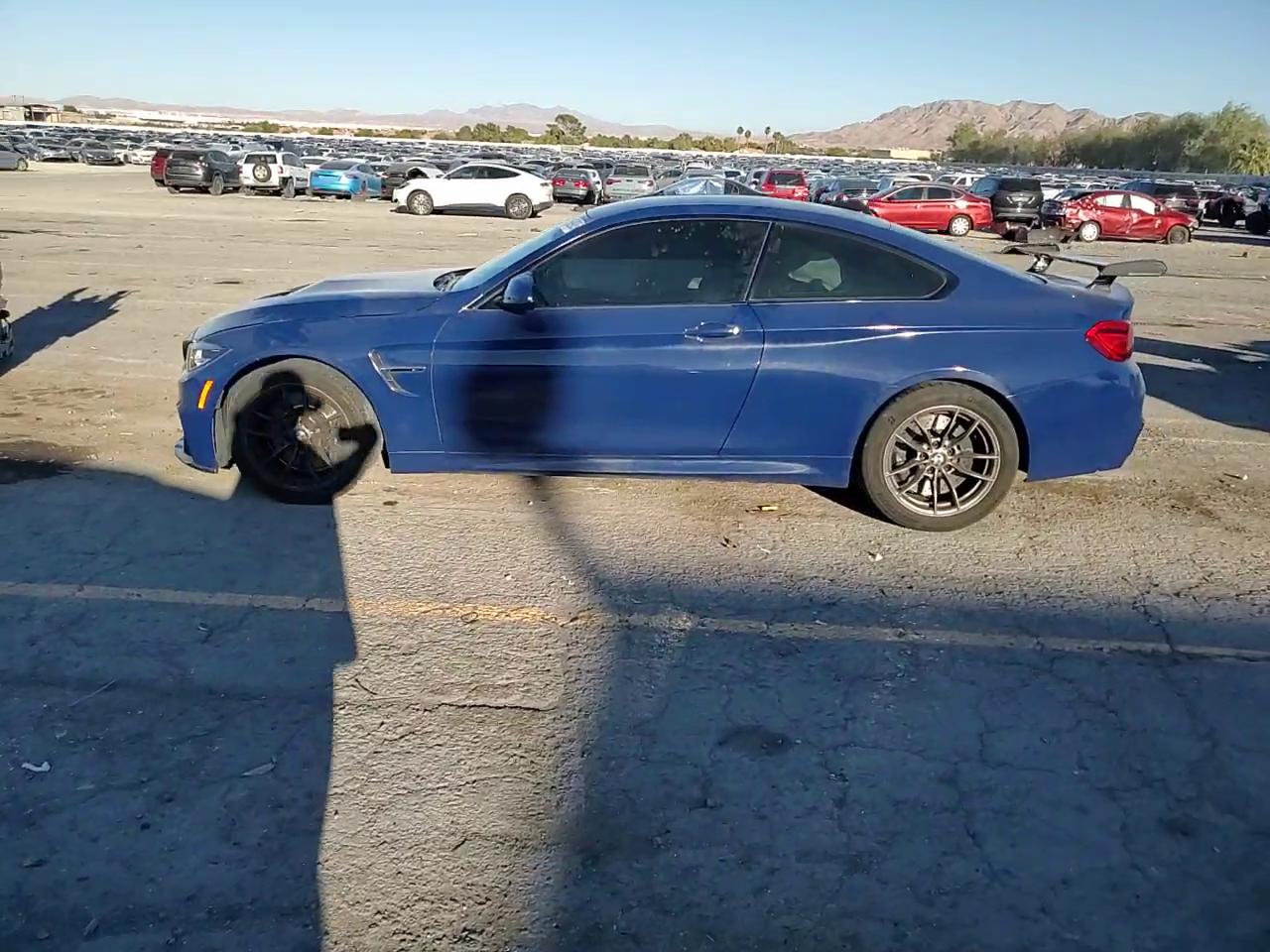 Фото: WBS4Y9C59JAC87772