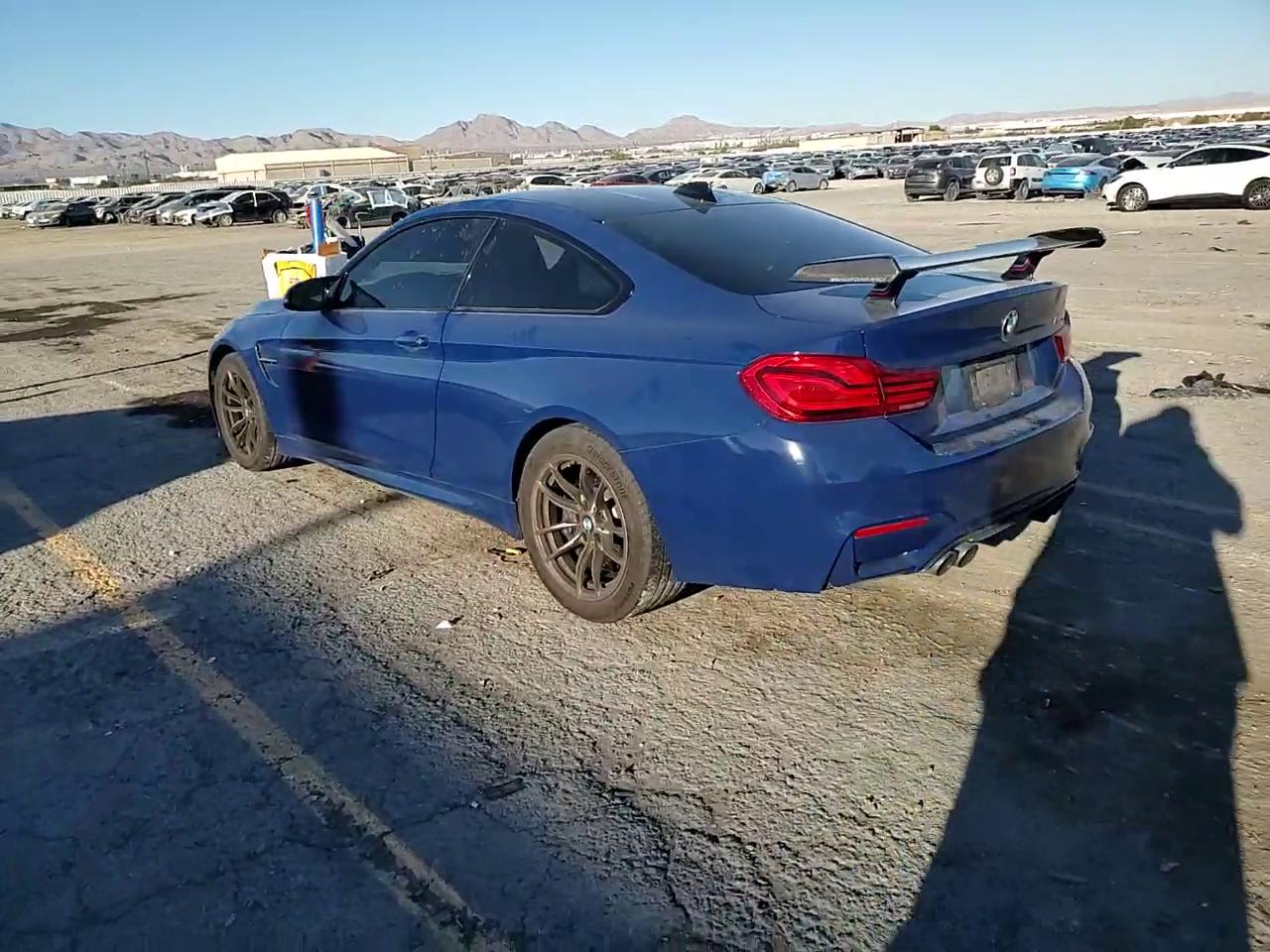 Фото: WBS4Y9C59JAC87772