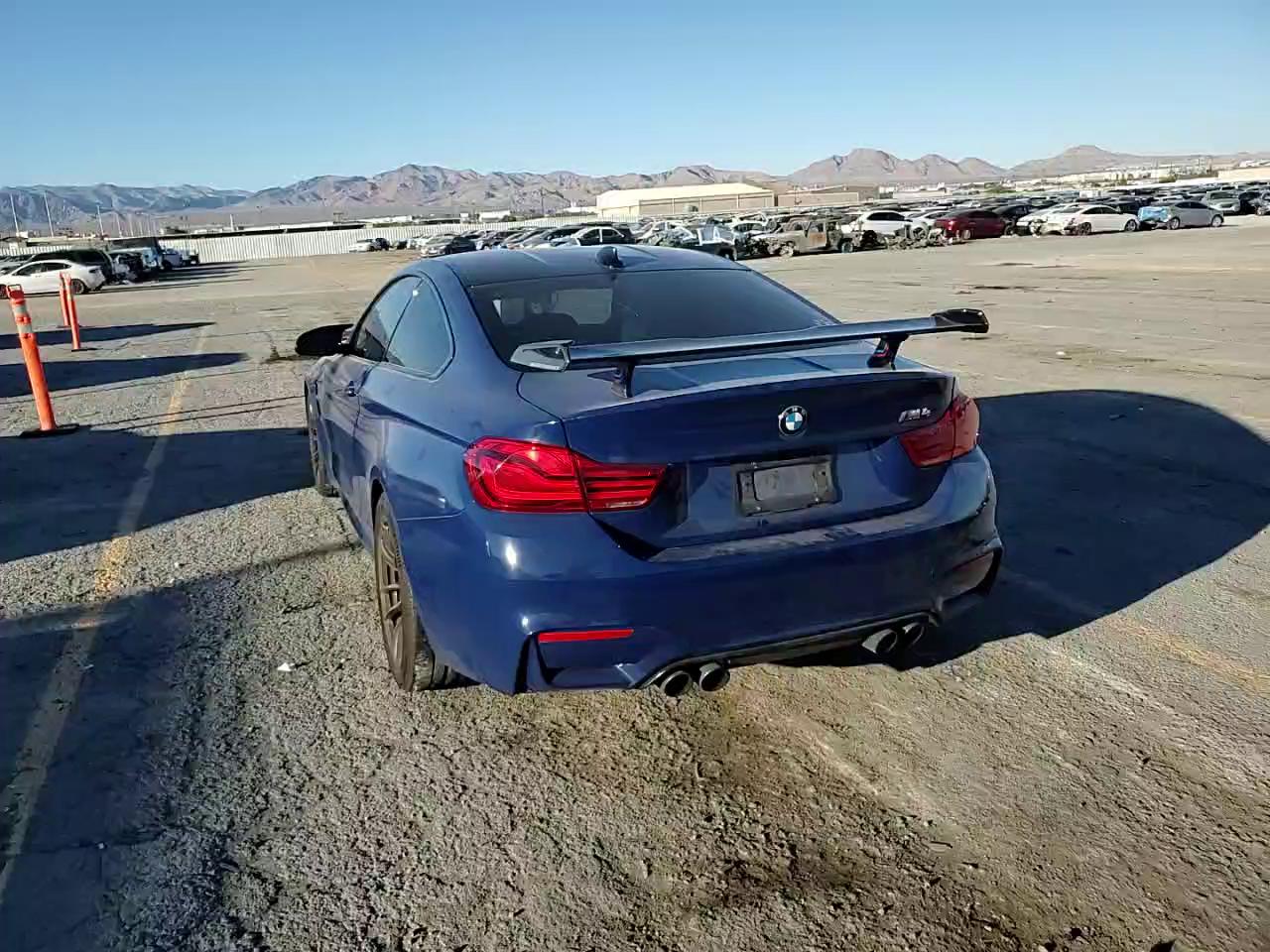 Фото: WBS4Y9C59JAC87772