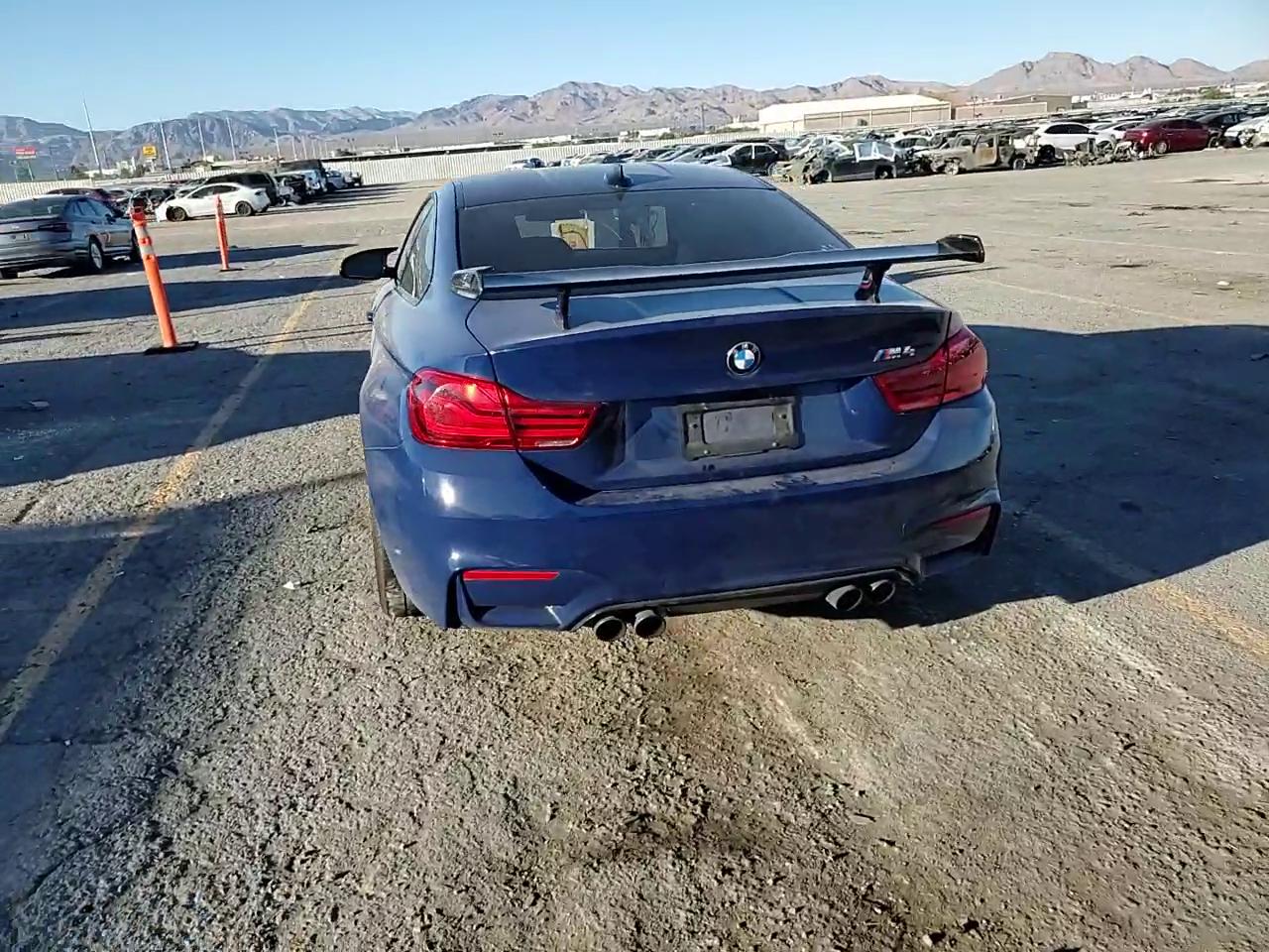 Фото: WBS4Y9C59JAC87772