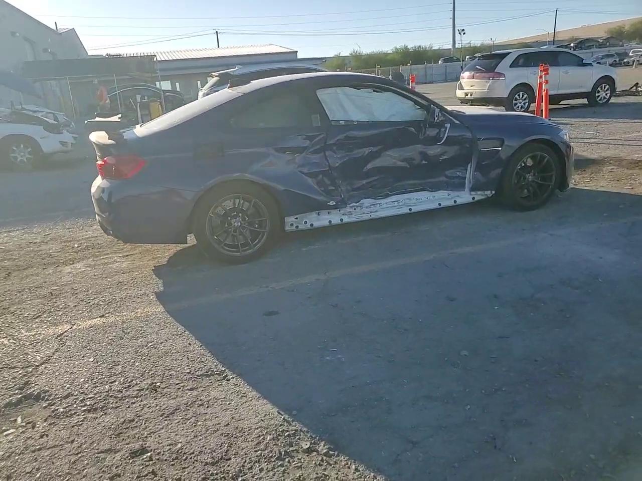 Фото: WBS4Y9C59JAC87772