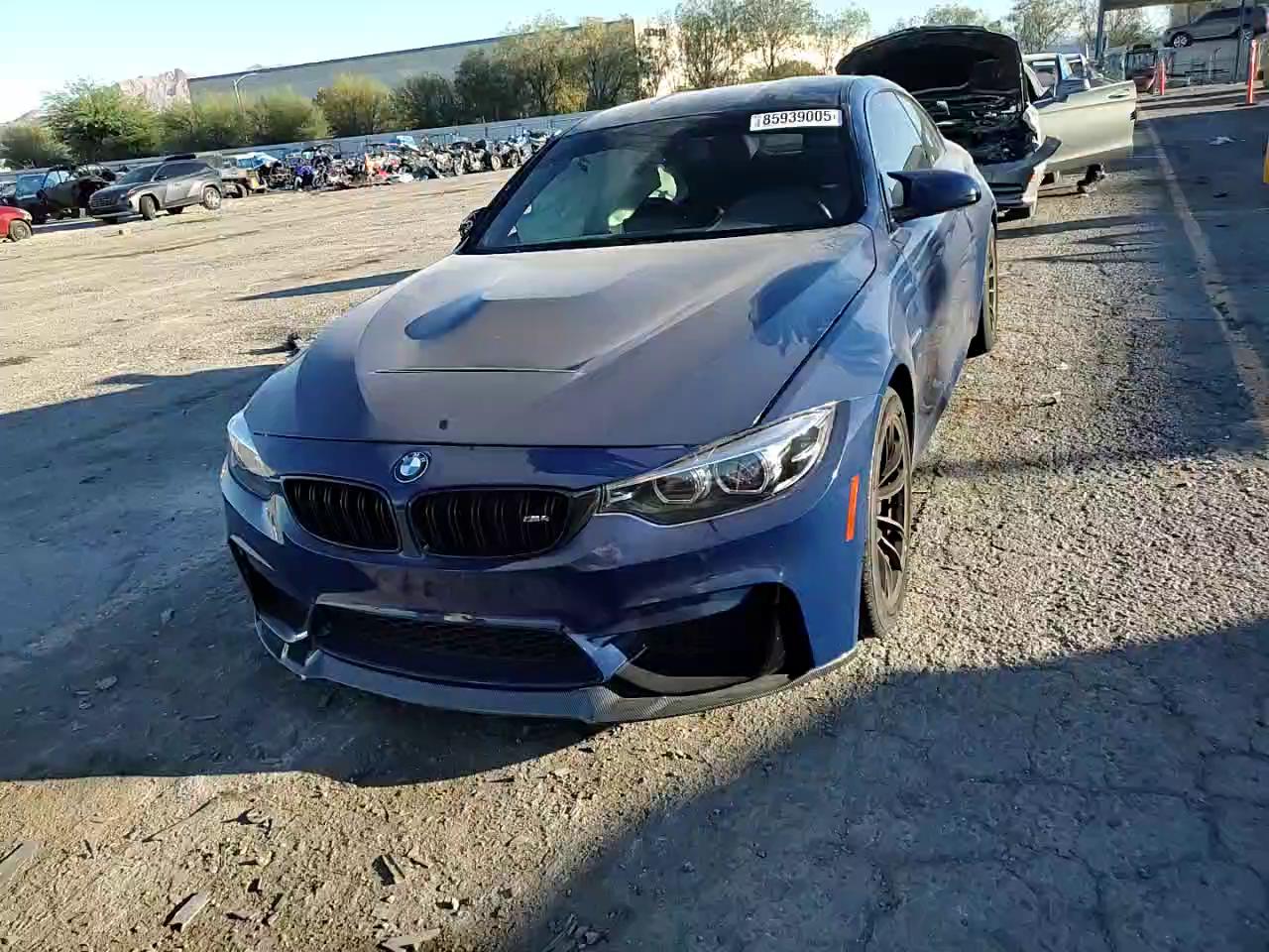 Фото: WBS4Y9C59JAC87772