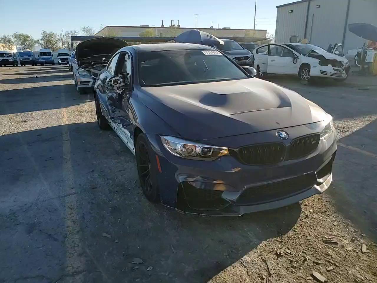 Фото: WBS4Y9C59JAC87772