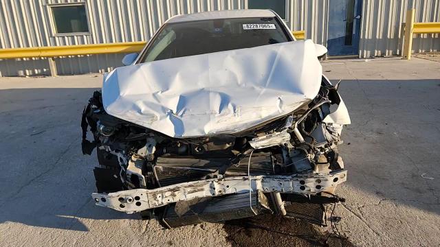 2017 Chevrolet Cruze Lt VIN: 3G1BE6SM2HS558233 Lot: 82287065