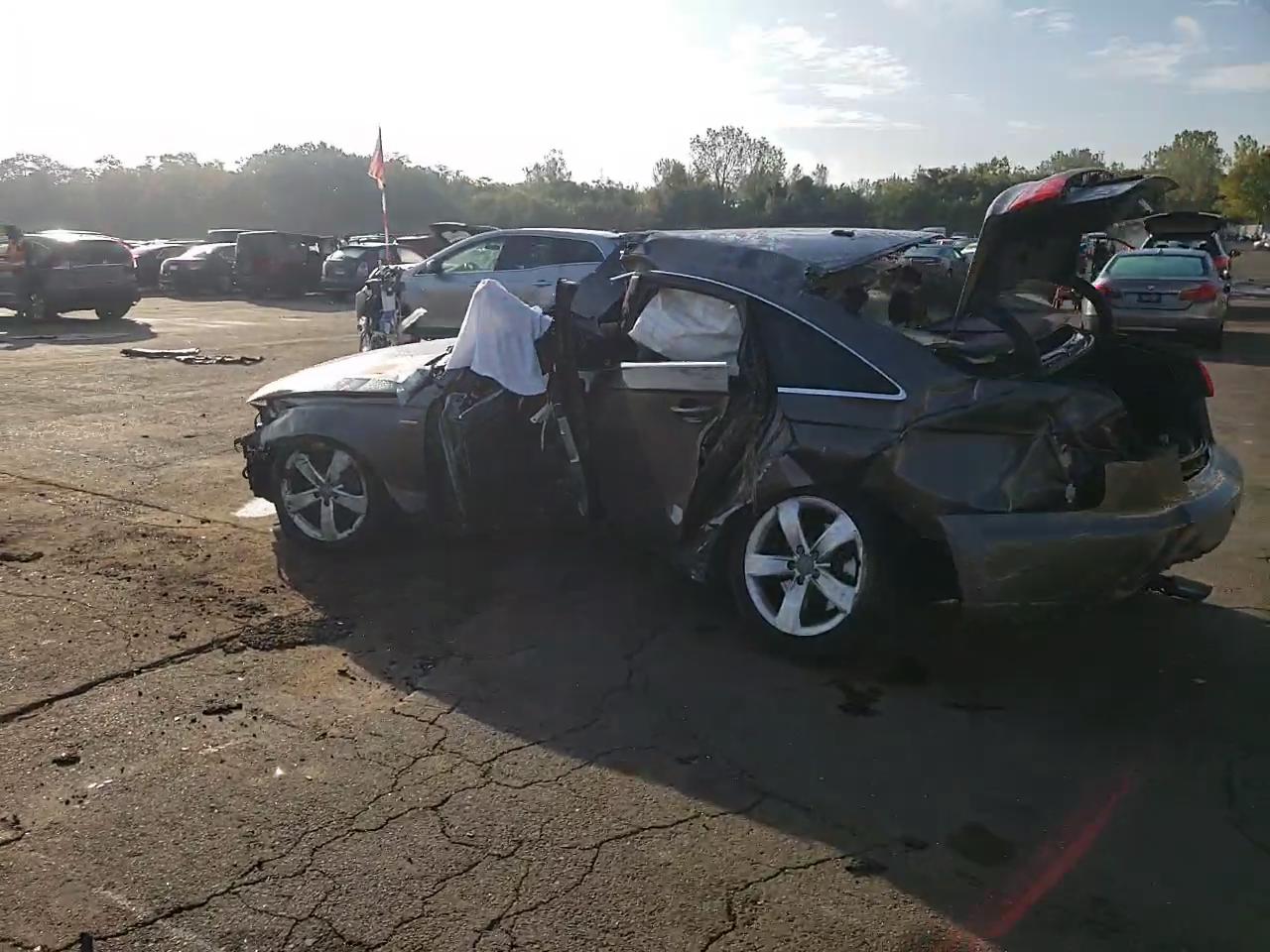 Фото: WAUBGAFC1CN023142