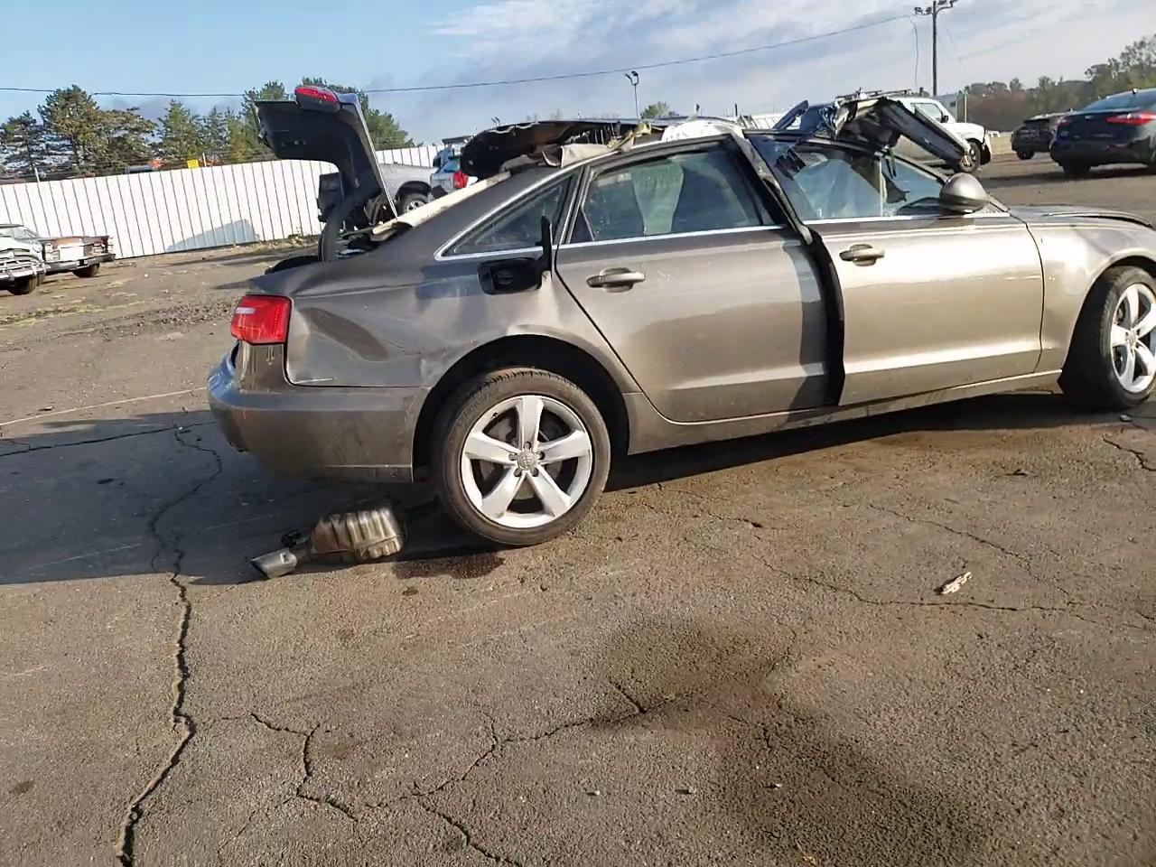 Фото: WAUBGAFC1CN023142