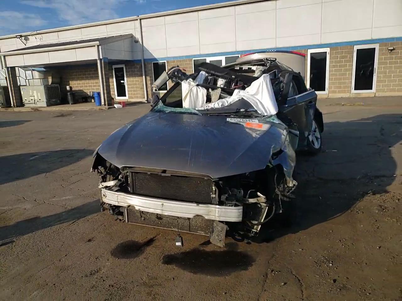 Фото: WAUBGAFC1CN023142