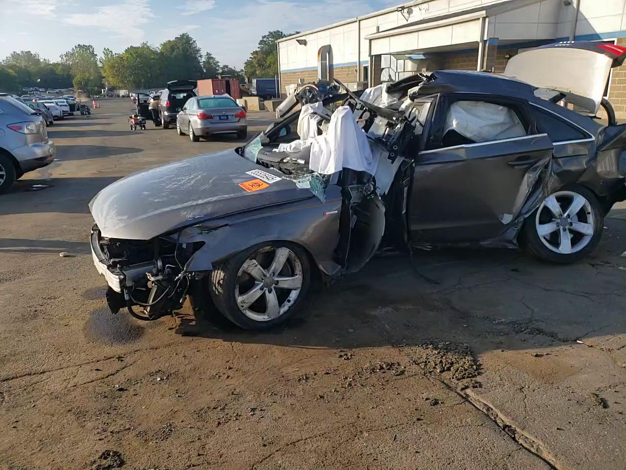 Фото: WAUBGAFC1CN023142