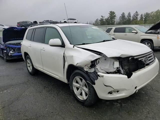 2010 Toyota Highlander VIN: 5TDBK3EH1AS040850 Lot: 82355895