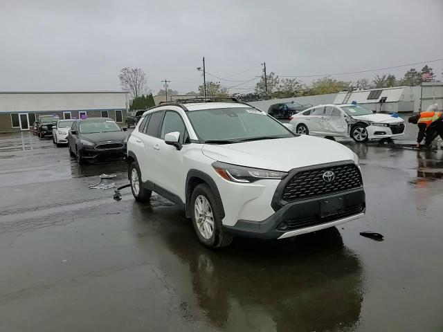 2022 Toyota Corolla Cross Le VIN: 7MUCAABG7NV020461 Lot: 85522745