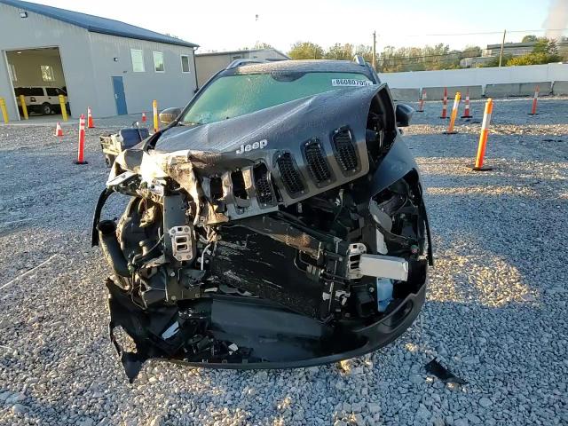 2017 Jeep Cherokee Latitude VIN: 1C4PJMCS1HW505859 Lot: 86080705