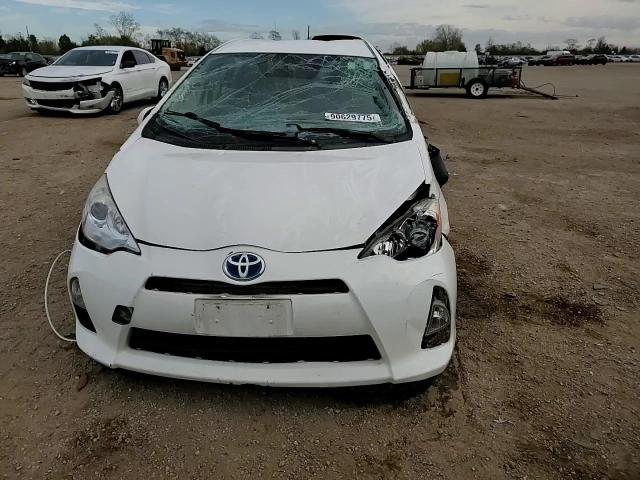 2013 Toyota Prius C VIN: JTDKDTB35D1537565 Lot: 90629775