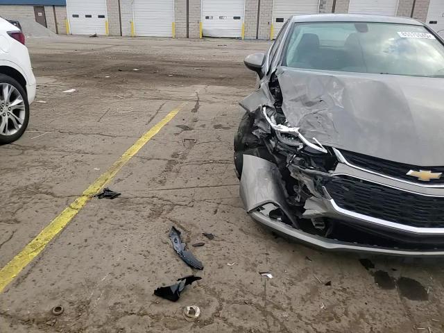 2017 Chevrolet Cruze Lt VIN: 1G1BE5SM6H7151881 Lot: 85570545