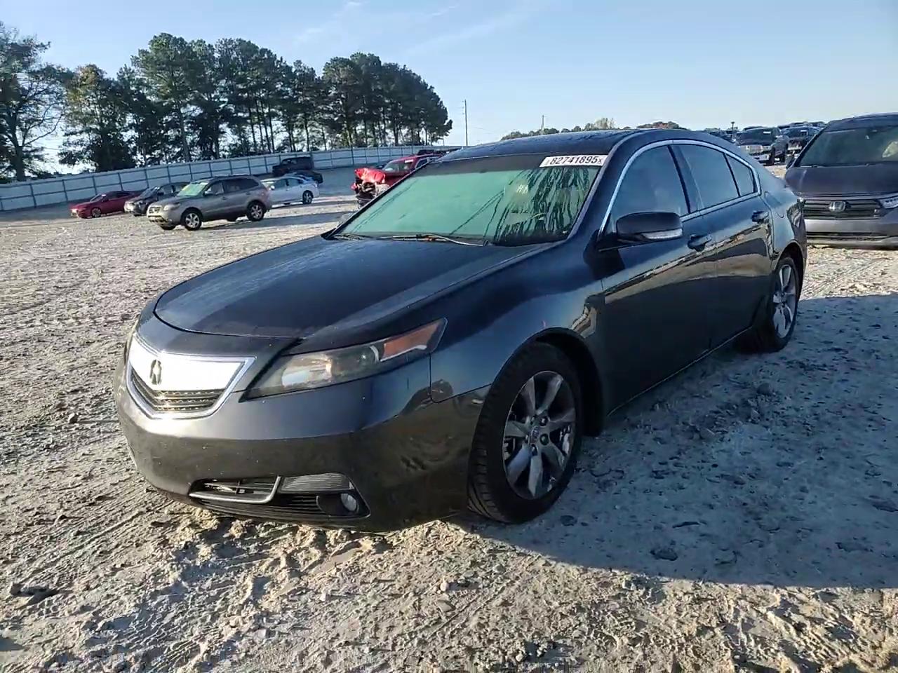 Фото: 19UUA8F54DA001699