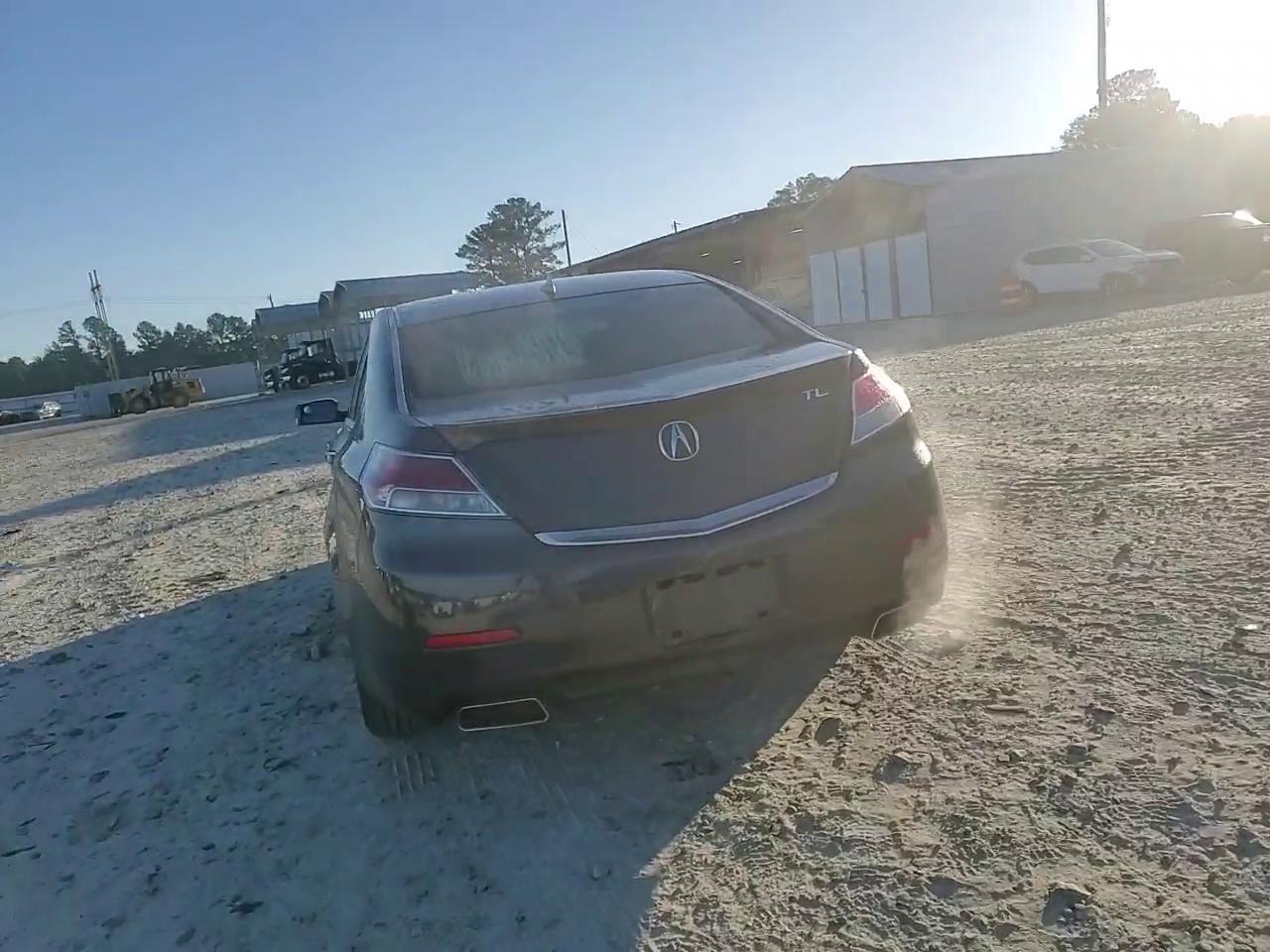 Фото: 19UUA8F54DA001699