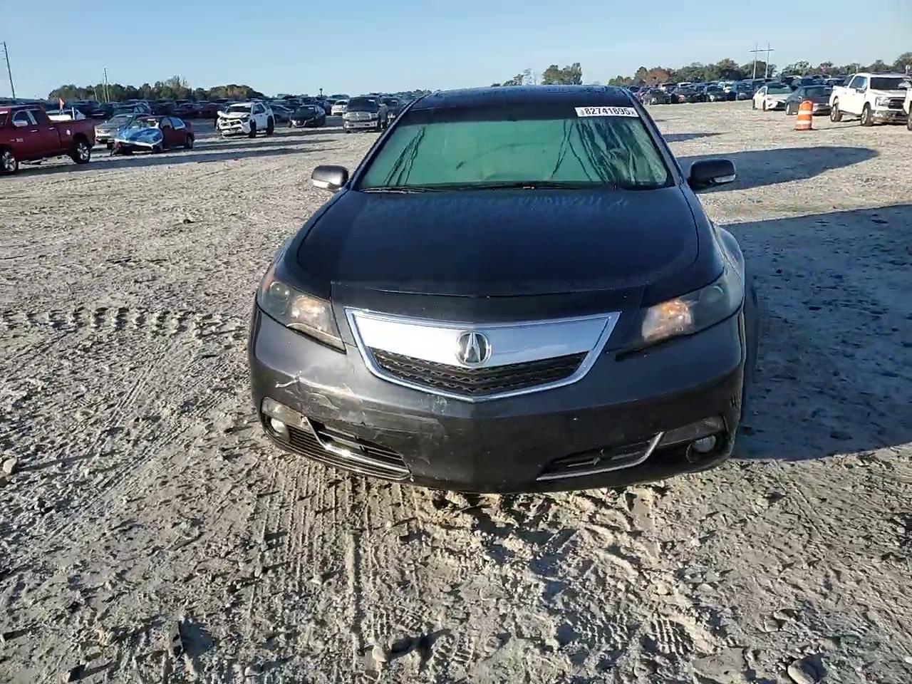 Фото: 19UUA8F54DA001699