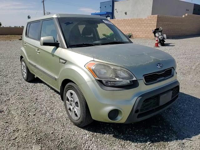 2013 Kia Soul VIN: KNDJT2A57D7555056 Lot: 82195945