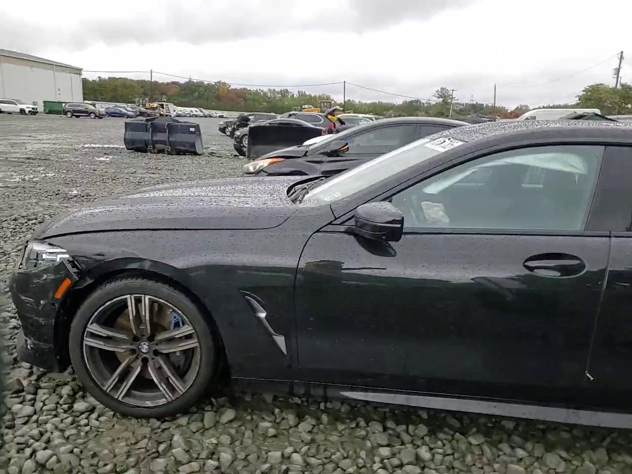 Фото: WBAGV4C07RCN68743