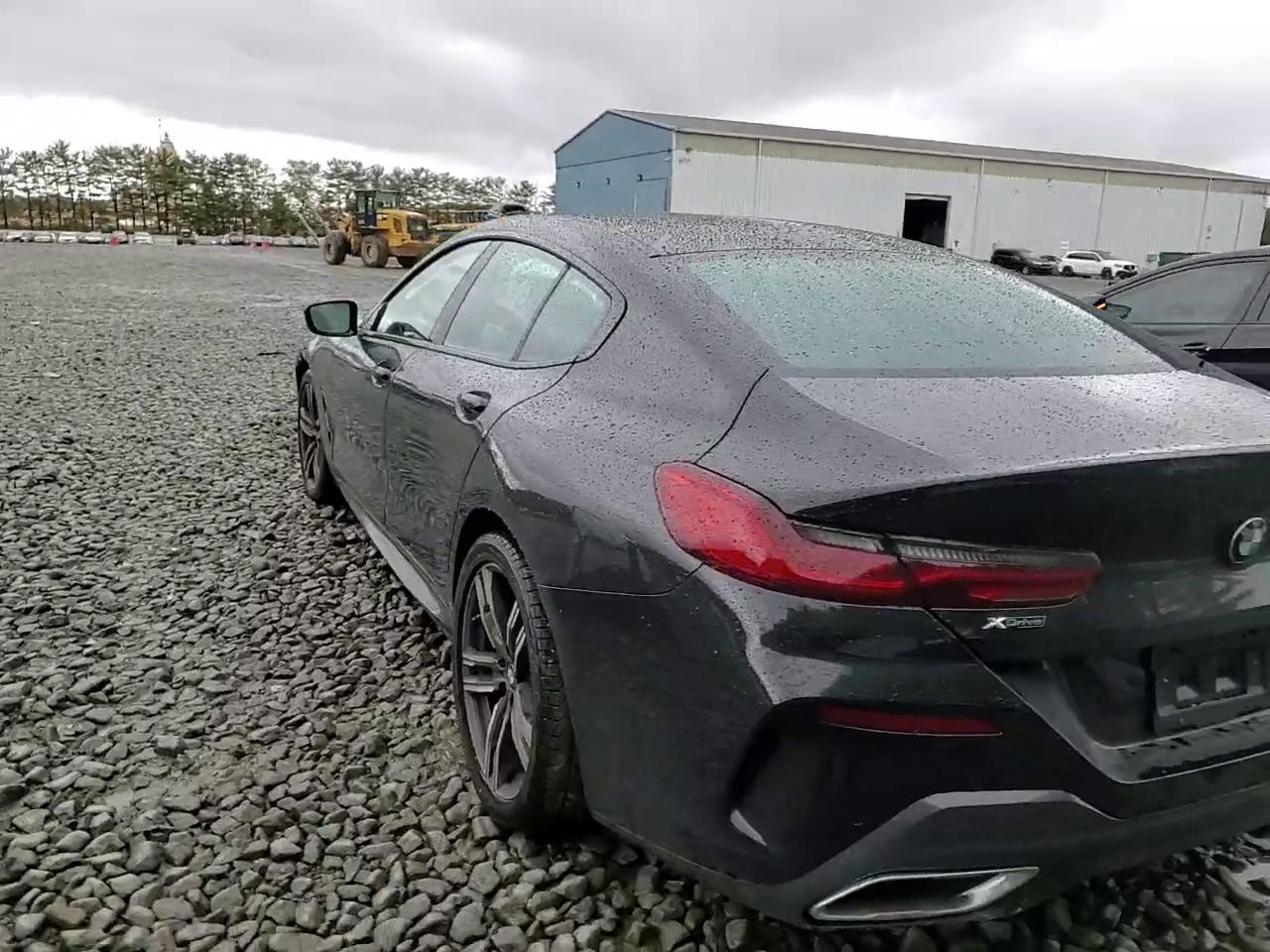 Фото: WBAGV4C07RCN68743