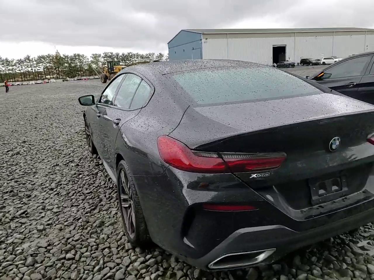 Фото: WBAGV4C07RCN68743