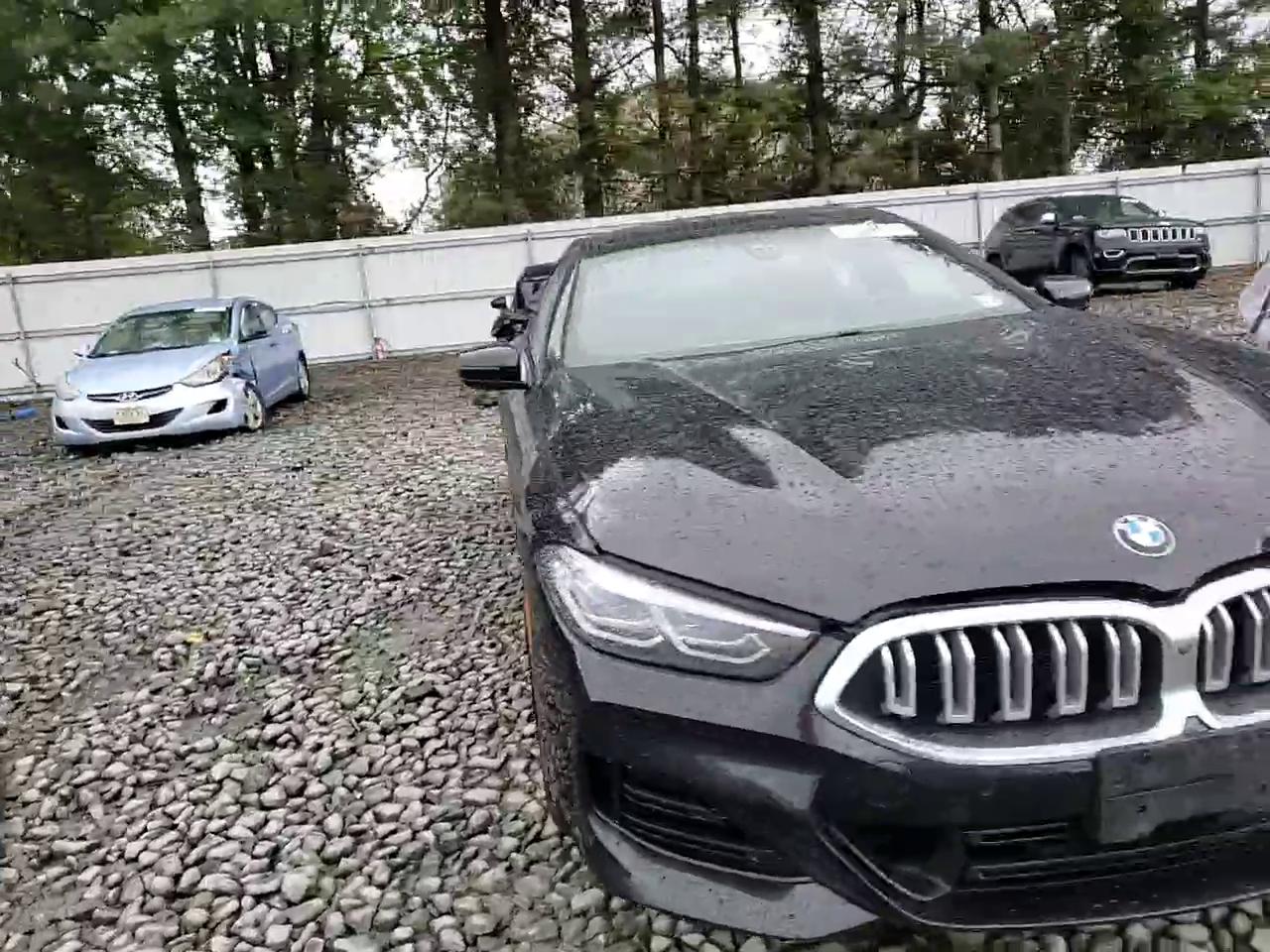 Фото: WBAGV4C07RCN68743