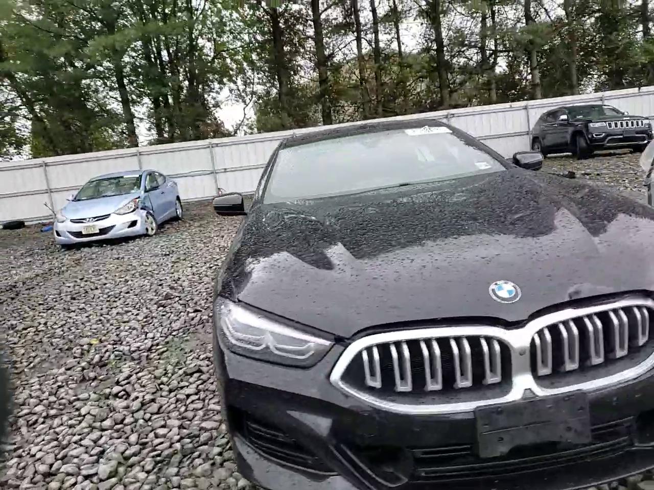 Фото: WBAGV4C07RCN68743