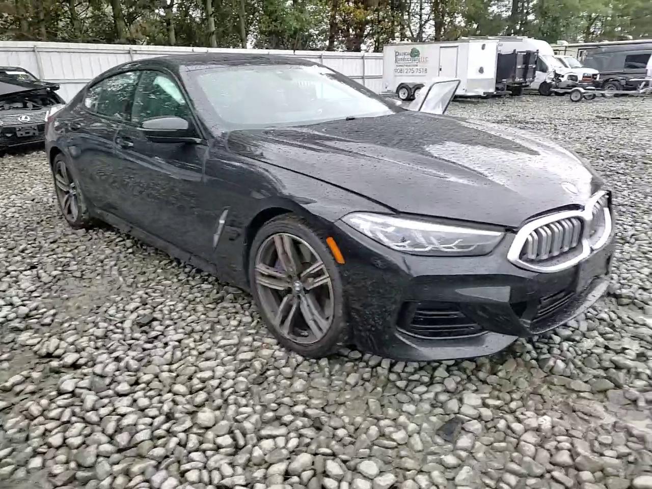 Фото: WBAGV4C07RCN68743