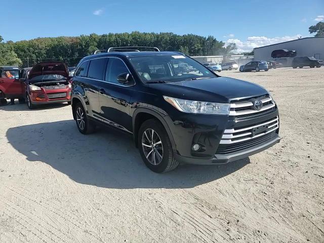 2018 Toyota Highlander Se VIN: 5TDJZRFH7JS538124 Lot: 82289125