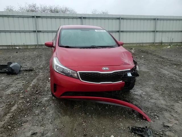 2017 Kia Forte Lx VIN: 3KPFL4A71HE019647 Lot: 85660195