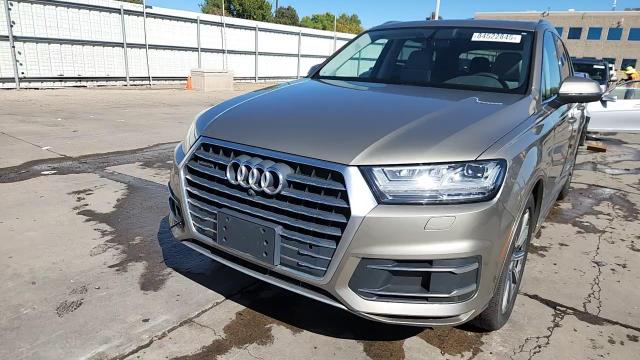 2017 Audi Q7 Prestige VIN: WA1VAAF7XHD045992 Lot: 84522845