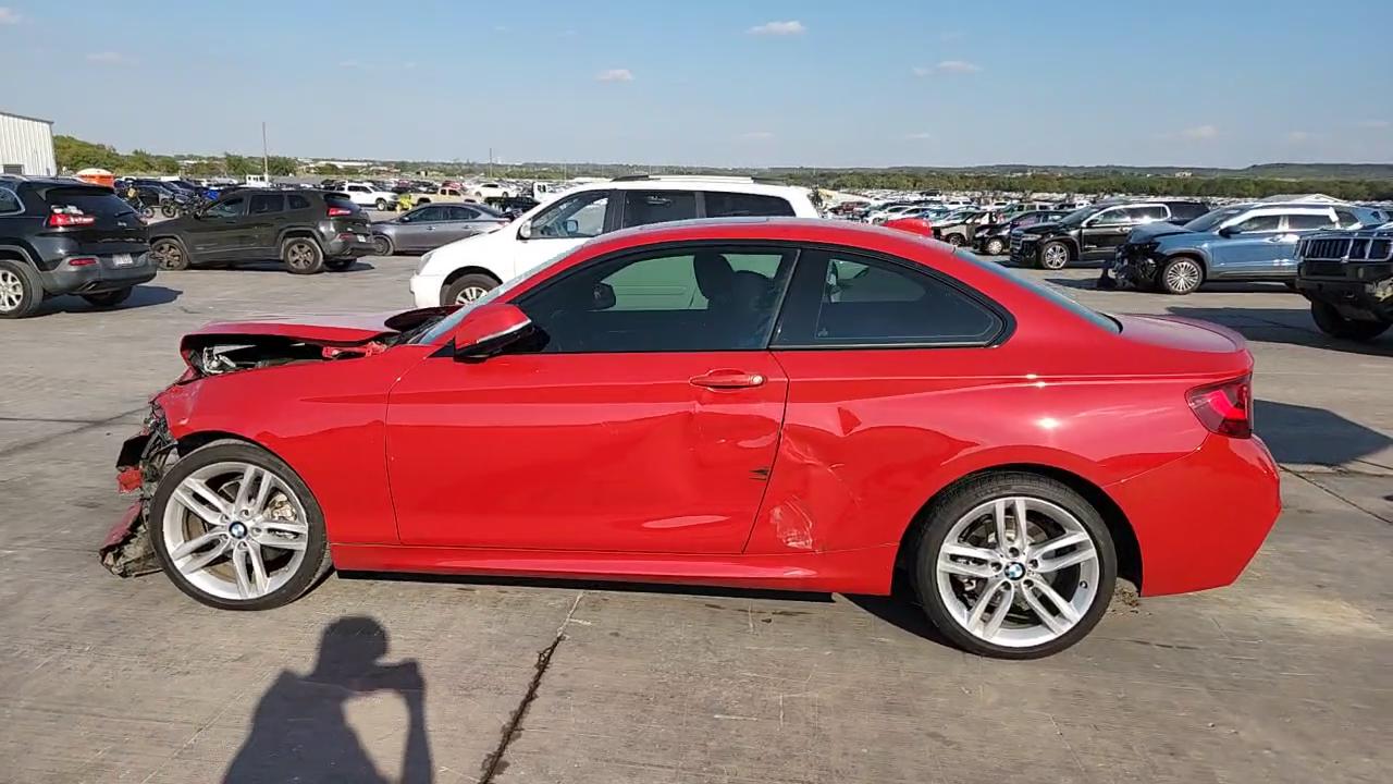 Фото: WBA2F9C36HV983957