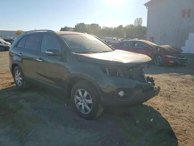 2012 Kia Sorento Base VIN: 5XYKT3A66CG203025 Lot: 82398755