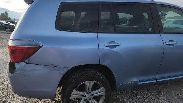 2008 Toyota Highlander Sport VIN: JTEES43A382105008 Lot: 86886855