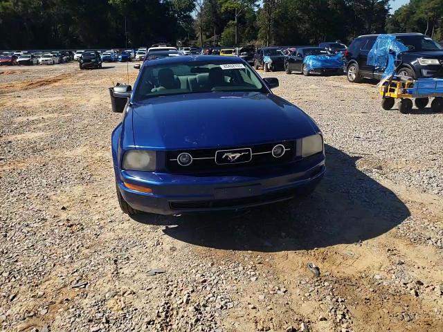 2008 Ford Mustang VIN: 1ZVHT80N285155570 Lot: 85408105