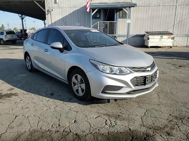 2018 Chevrolet Cruze Ls VIN: 1G1BC5SM7J7134731 Lot: 82364625