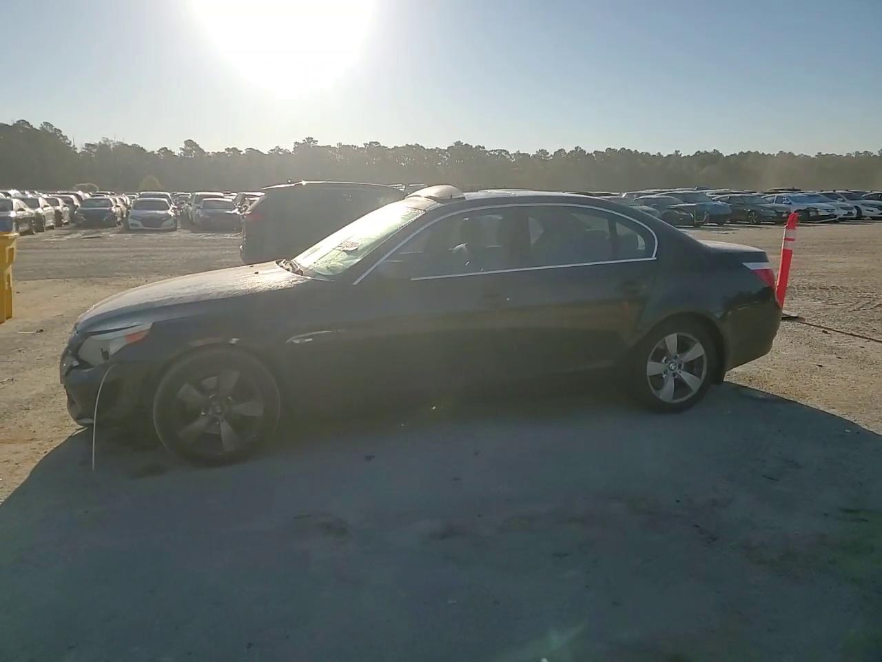 Фото: WBANE73547CM49954