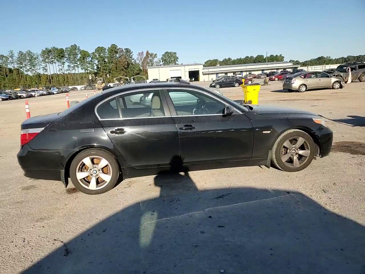 Фото: WBANE73547CM49954