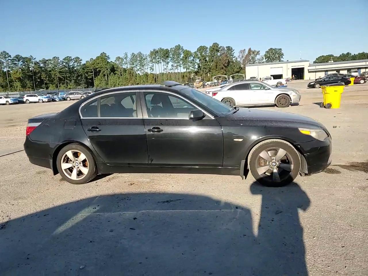 Фото: WBANE73547CM49954