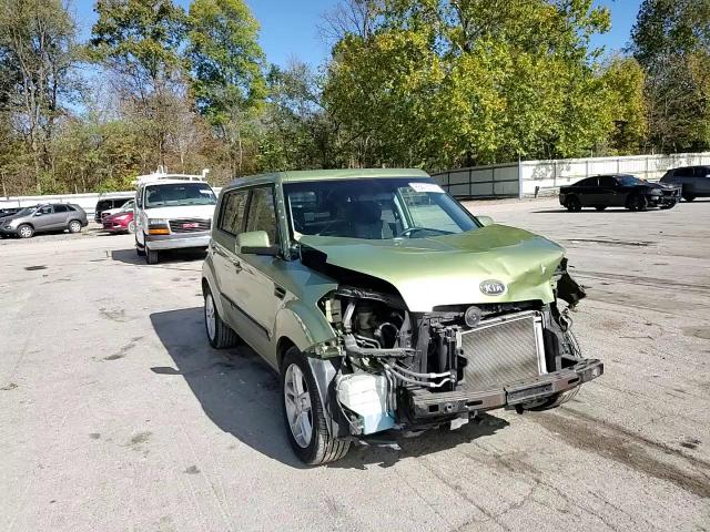 2011 Kia Soul + VIN: KNDJT2A27B7251163 Lot: 86473375