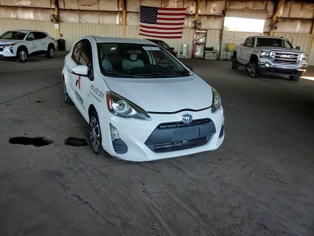 2016 Toyota Prius C VIN: JTDKDTB39G1115884 Lot: 85166115