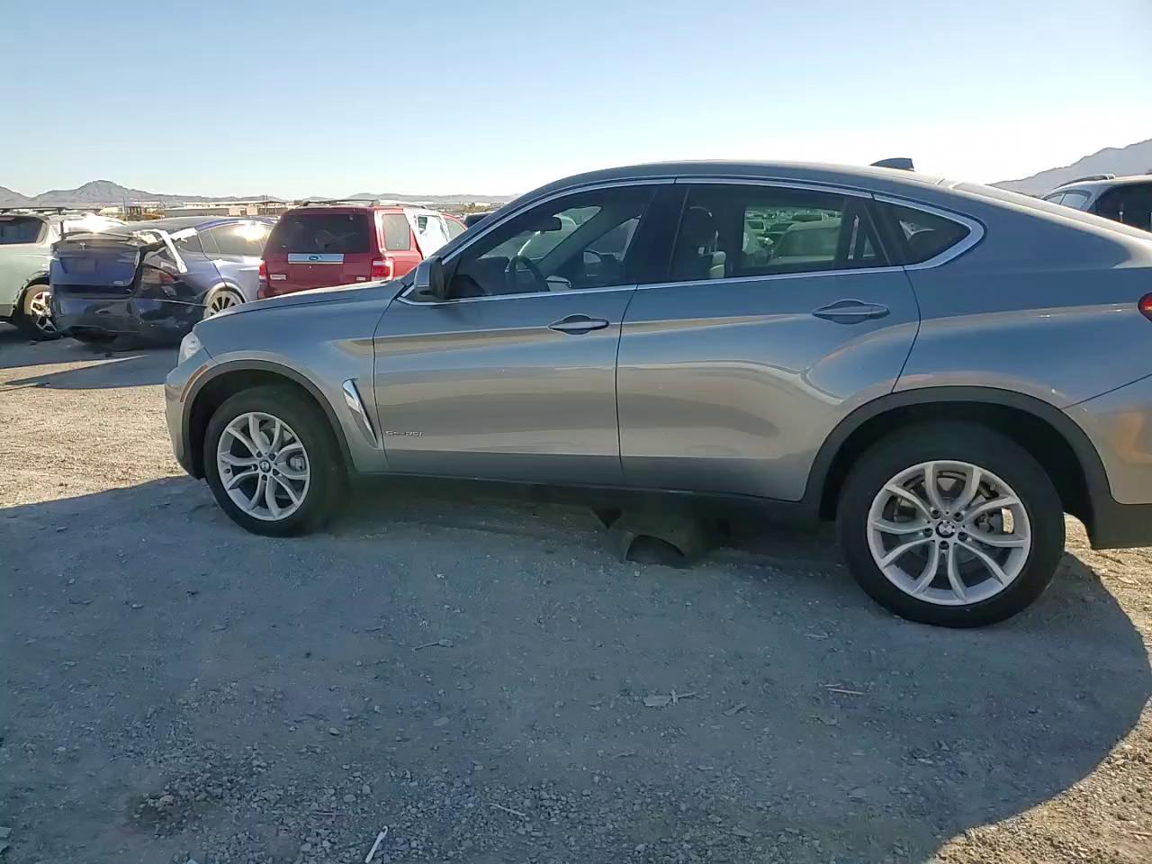 Фото: 5UXKU0C56G0F92357