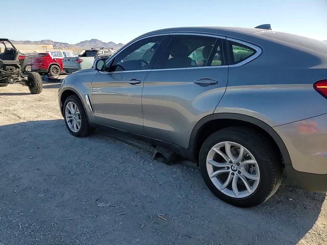 Фото: 5UXKU0C56G0F92357