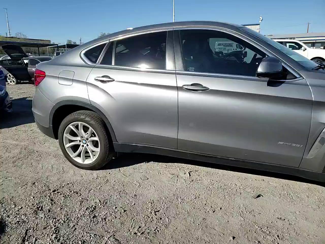 Фото: 5UXKU0C56G0F92357