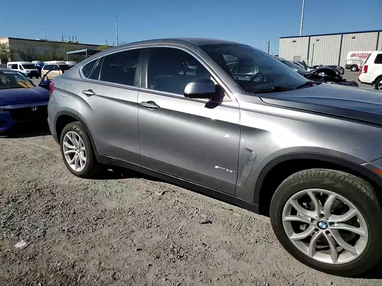 Фото: 5UXKU0C56G0F92357