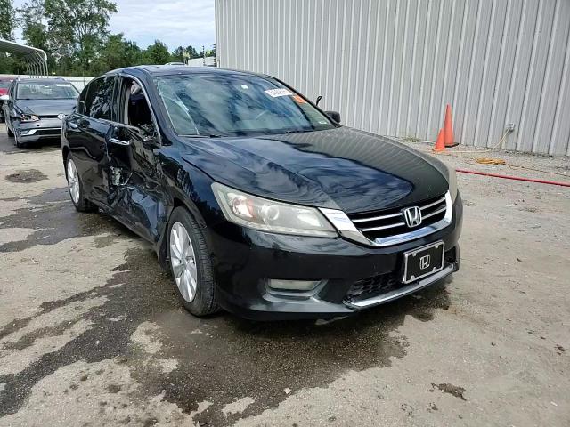 2014 Honda Accord Exl VIN: 1HGCR3F8XEA021202 Lot: 84069595