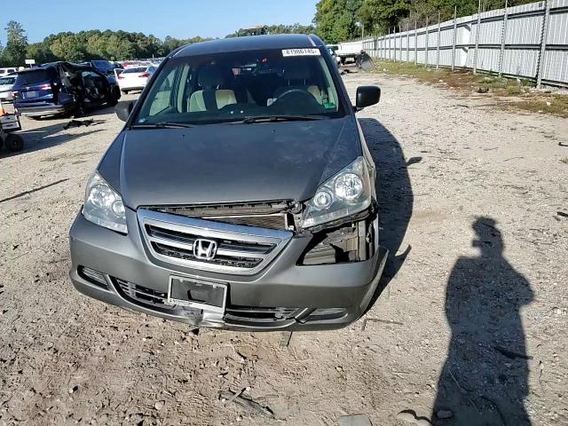 2007 Honda Odyssey Lx VIN: 5FNRL38277B069124 Lot: 81986145